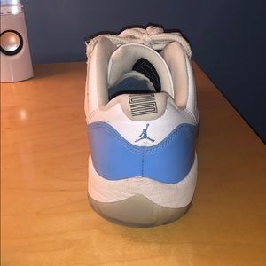 Jordan 11 low UNC